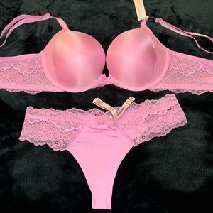 Victoria’s Secret Dream Angel push up set